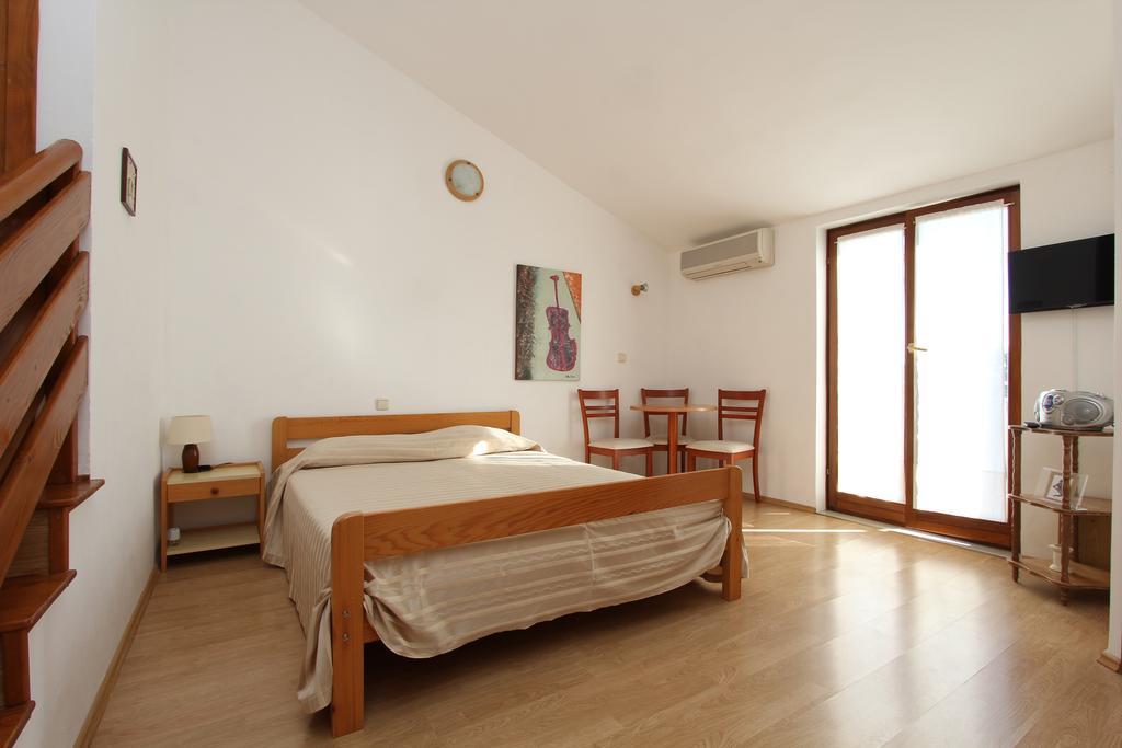 B&B Villa Velike Stine Medulin Exterior photo